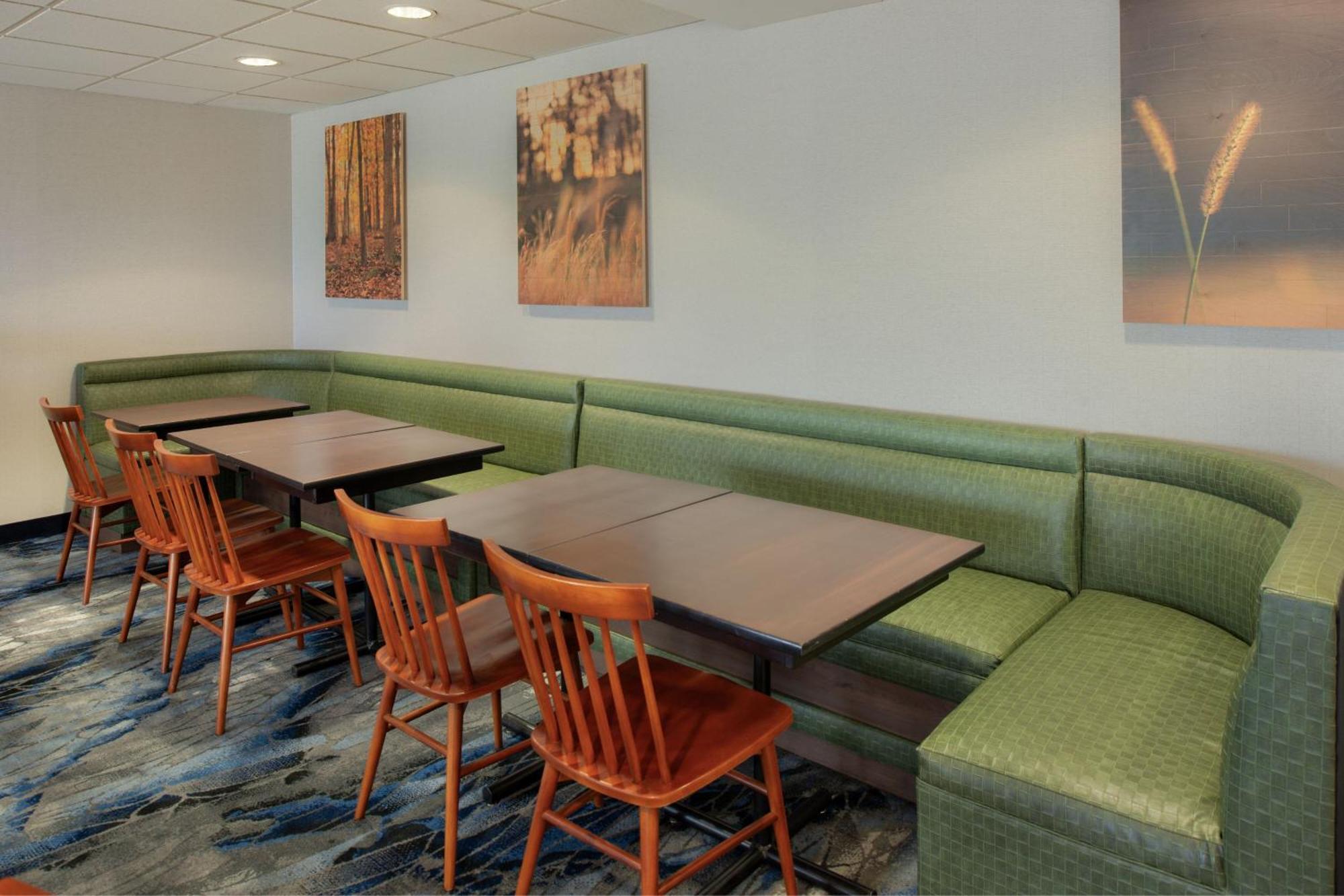 Fairfield By Marriott Hotel Troy Exterior photo