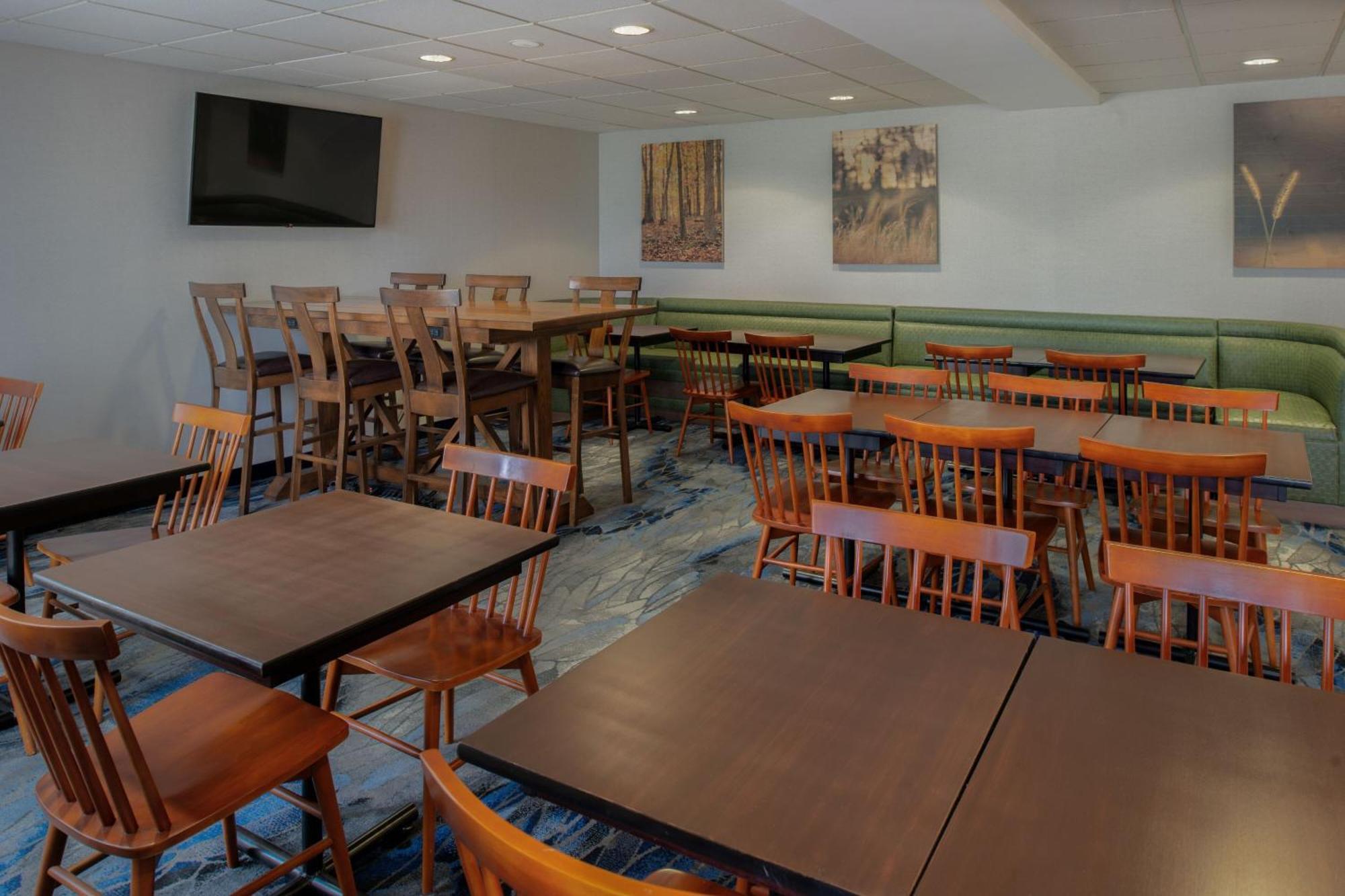 Fairfield By Marriott Hotel Troy Exterior photo